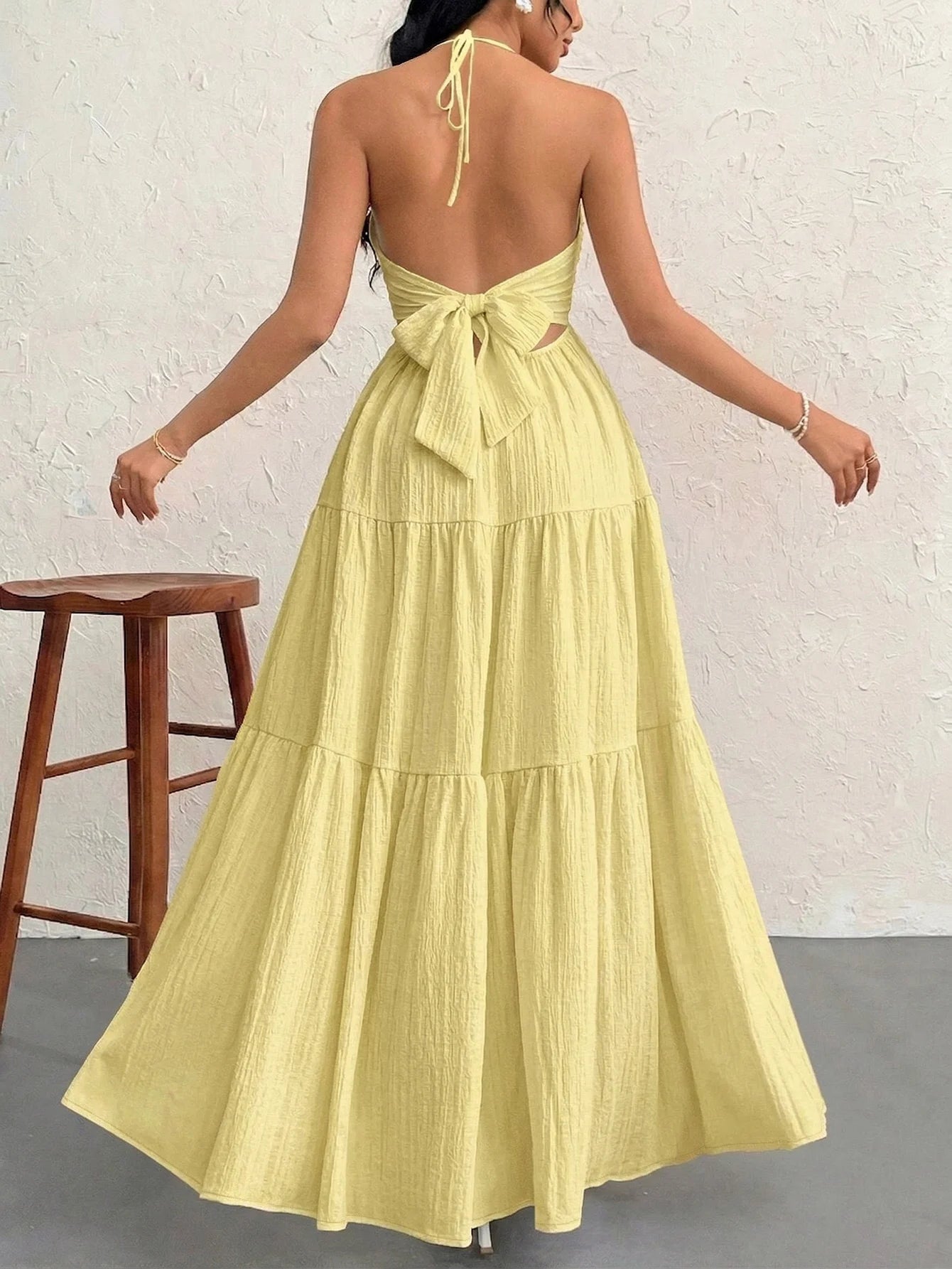 Vestido Longo Feminino Casual Amarelo com Decote Halter by Loja Bruna Modas